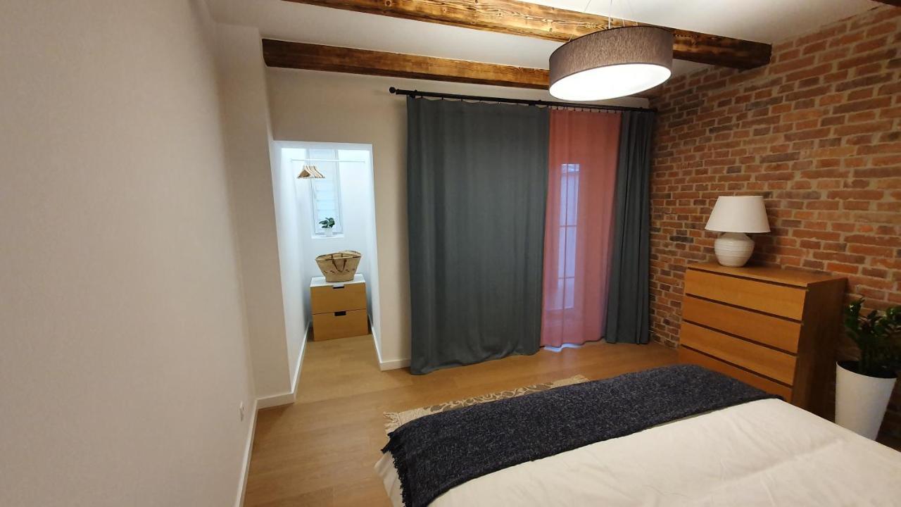 Apartamenty Sienkiewicza 8 Żywiec Exteriör bild