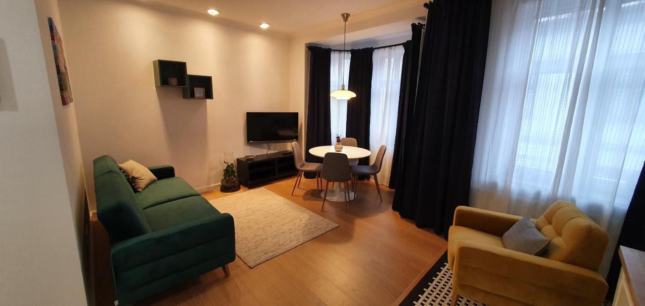 Apartamenty Sienkiewicza 8 Żywiec Exteriör bild